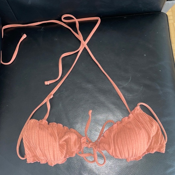 Bathing suit top - Picture 1 of 1